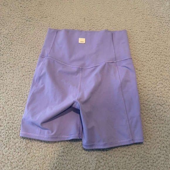 Vuori Studio Pocket Shorts 5” Ultra Violet Size XS VW390 - Picture 5 of 12